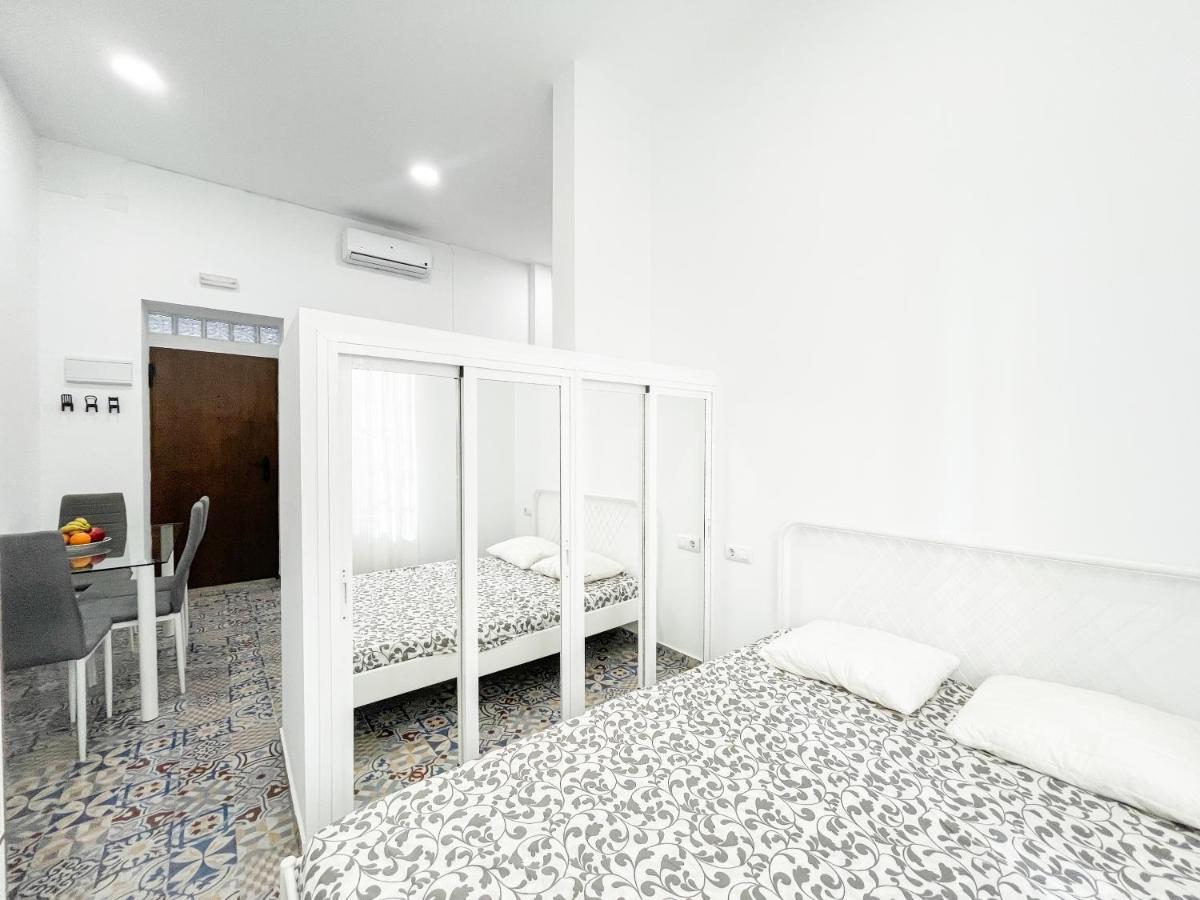 Precioso Loft En El Corazon De Triana Apartment Seville Exterior photo